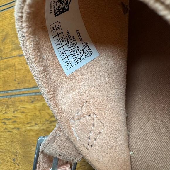 TOMS pink suede‎ strapped wedge sandals - Picture 5 of 6